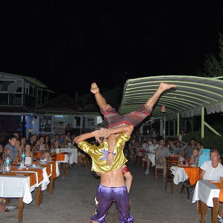 Carmina Hotel Ölüdeniz Extérieur photo