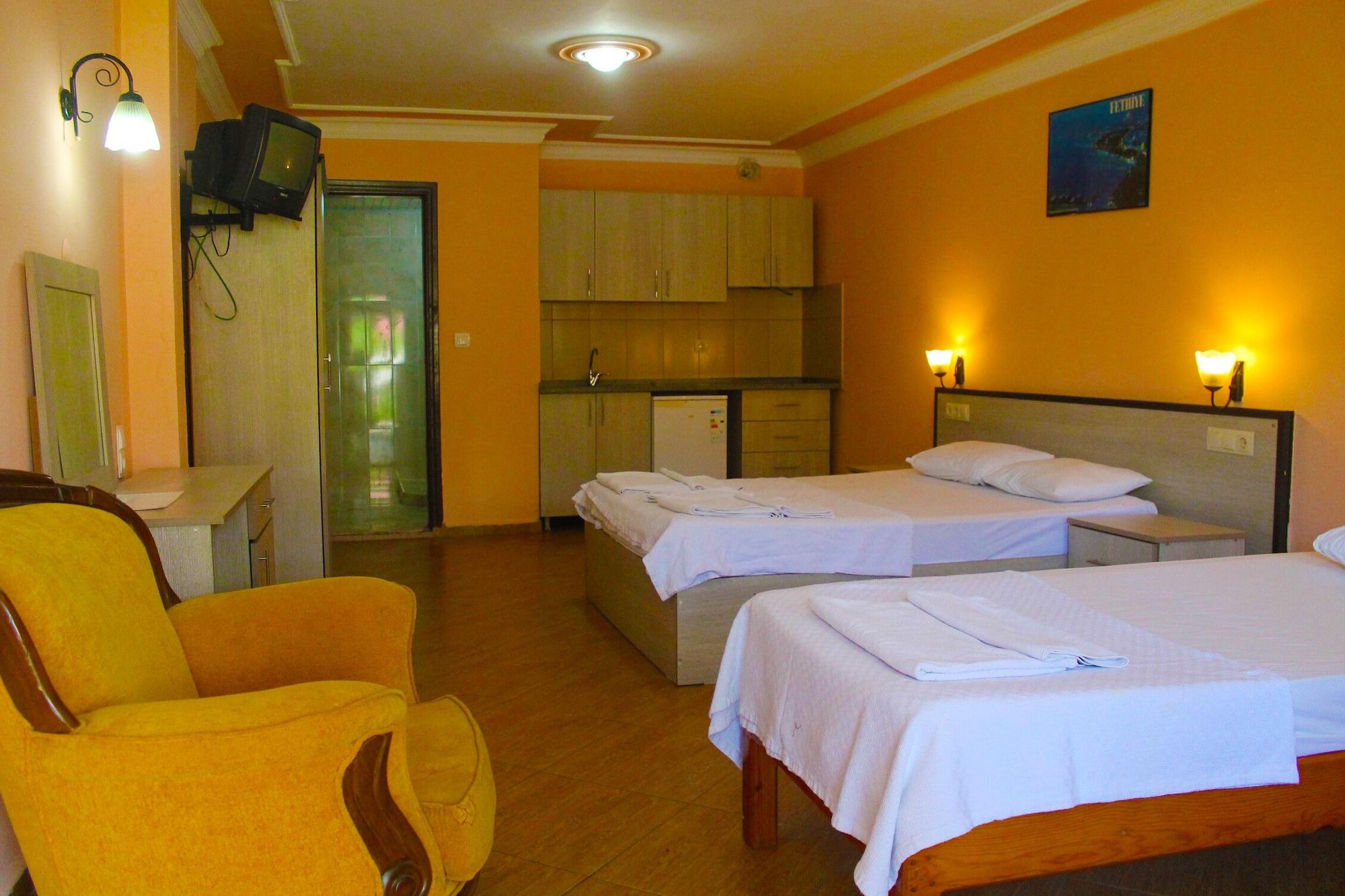 Carmina Hotel Ölüdeniz Extérieur photo