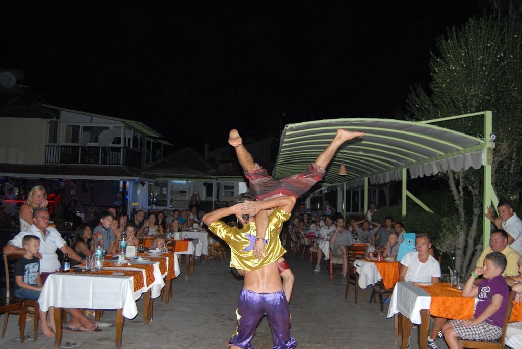 Carmina Hotel Ölüdeniz Extérieur photo