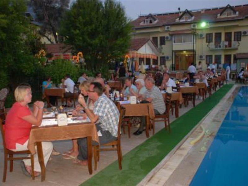Carmina Hotel Ölüdeniz Extérieur photo