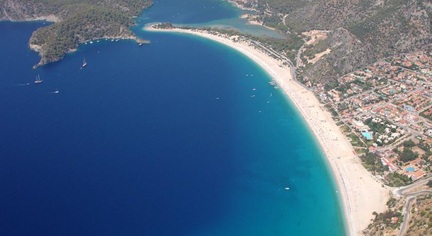 Carmina Hotel Ölüdeniz Extérieur photo